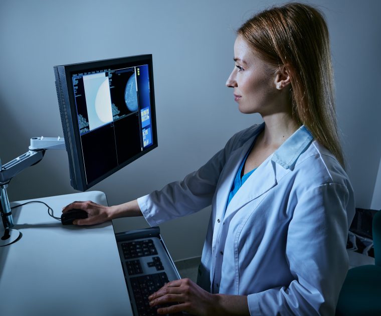 mammogram being performed female medical technici 2025 09 14 16 21 11 utc